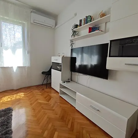 Antemma Apartment