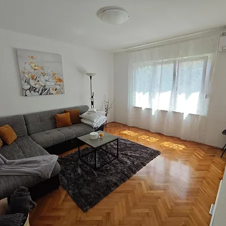 Apartment Antemma